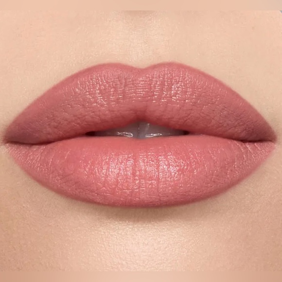 CHARLOTTE TILBURY Heart Tin 4 Piece Lip & Cheek Kit - Picture 5 of 7